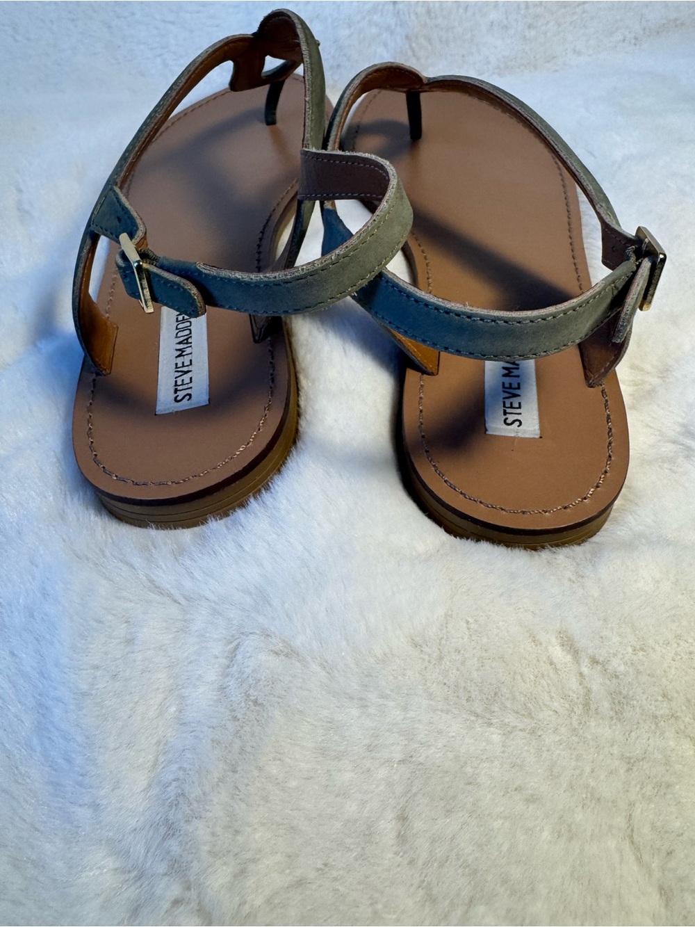Steve Madden Olive Green Suede T-Strap Sandals for Women Size 9 - Picture 4 of 5